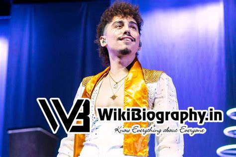 Josh Kiszka: Wiki, Bio, Age, Height, Family, Songs, Net worth, Gay